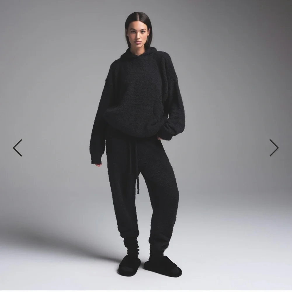 Cozy NEW WINTER 2024 COLLECTION knit unisex hoodie - Picture 2 of 7